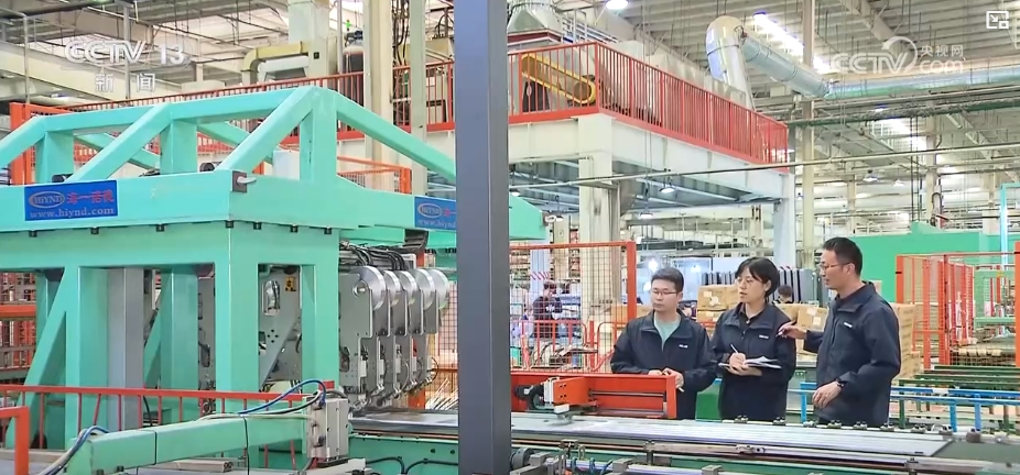 外貿取得歷史“最好成績” !政府→企業“走出去” 暢通“新航路”